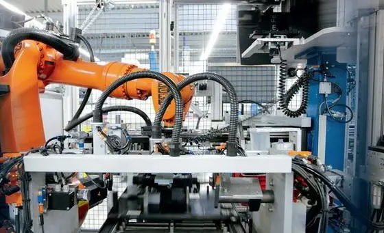 機械裝配 機械(xiè)裝配