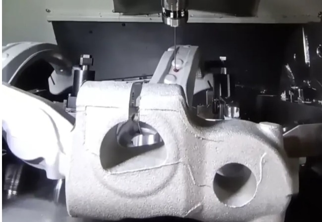 汽車零部件“羊角”加工